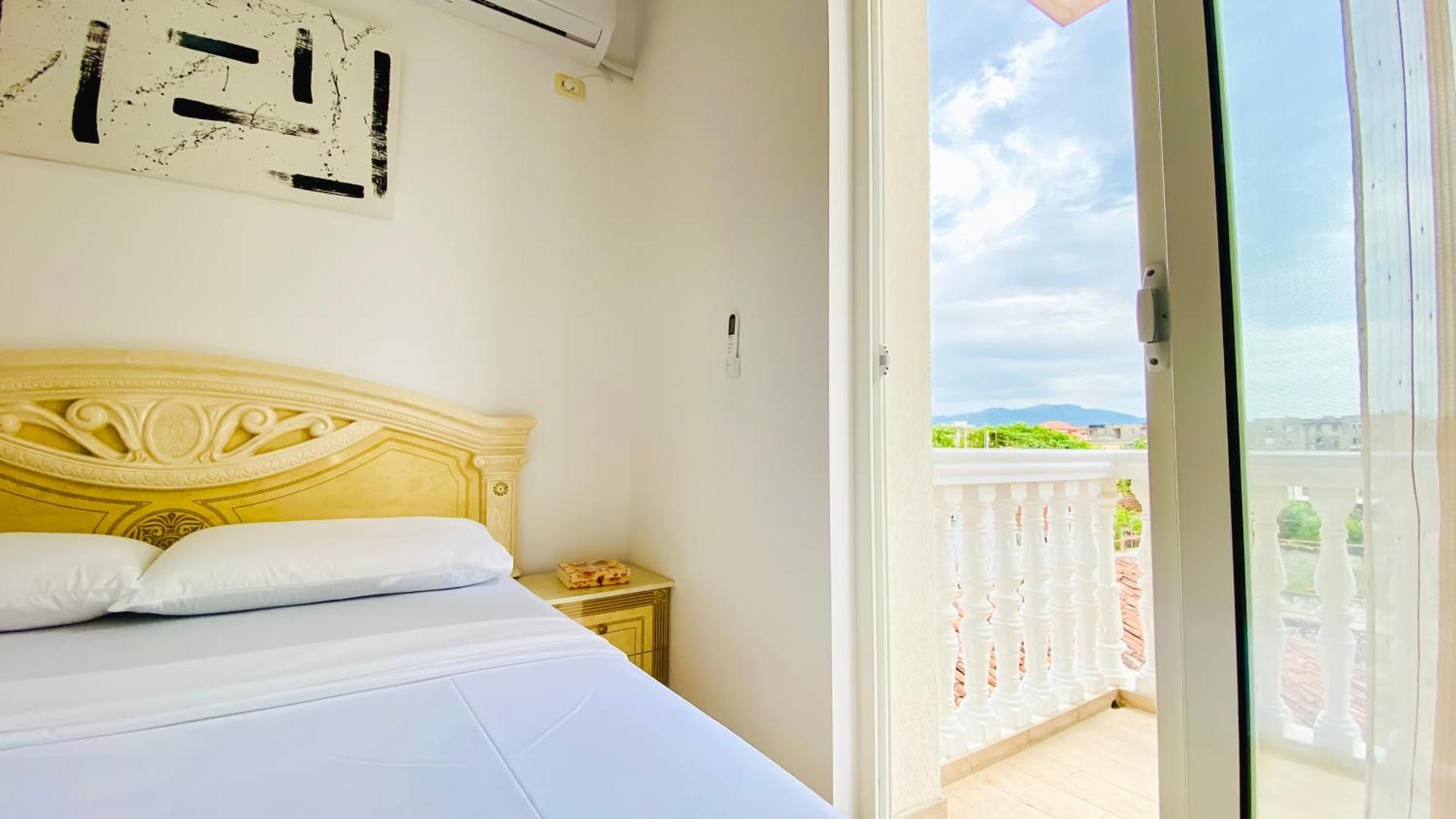 Northgate Apart-Villa Shkodër Esterno foto